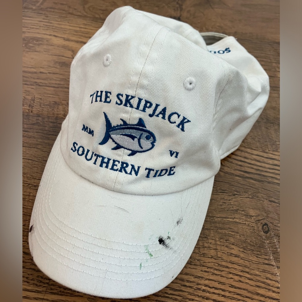White Southern Tide Skipjack Cap adjustable
